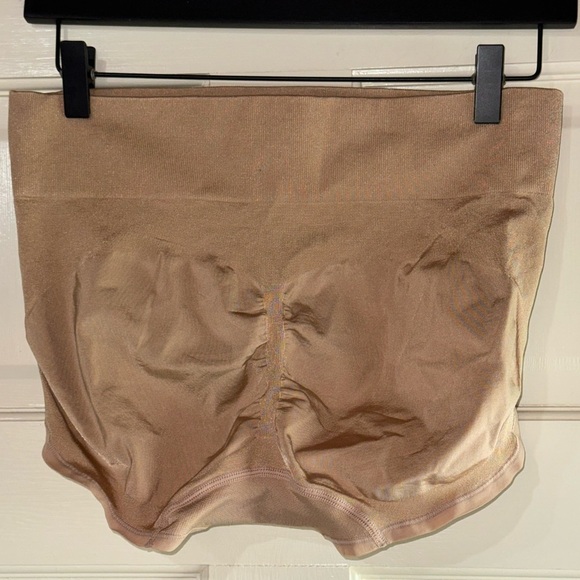 Vanity Fair Compression Panty Shapewear 4XL / 11 Dark Nude - Picture 2 of 3